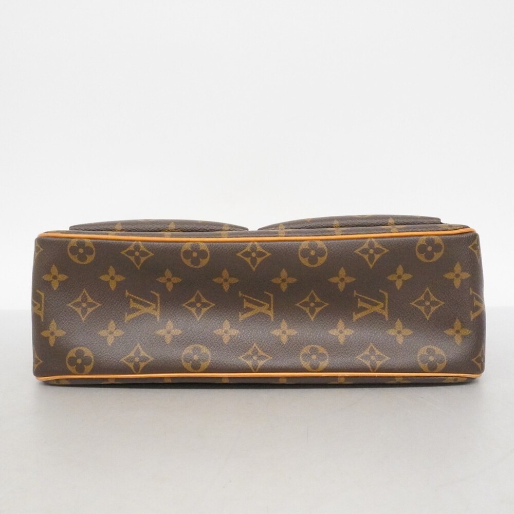 LOUIS VUITTON Authentic Brown Monogram Shoulder Bag - Picture 3 of 12